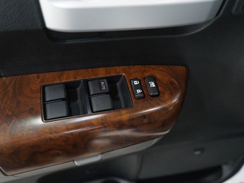 Used 2012 Toyota Tundra Limited image 22