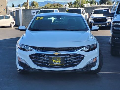 Used 2020 Chevrolet Malibu LT FWD image 2