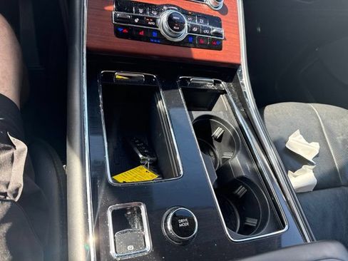 Used 2023 Lincoln Aviator Reserve w/ Elements Package Plus RWD image 9