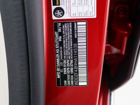 Used 2017 Mercedes-Benz E 300 image 38
