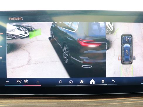 Used 2025 BMW X7 xDrive40i image 50