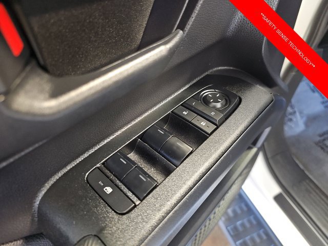 Used 2025 Toyota 4Runner TRD Off-Road AWD/4WD image 14
