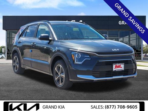New 2026 Kia Niro LX FWD image 2