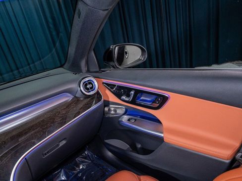 New 2026 Mercedes-Benz GLC 300 image 23