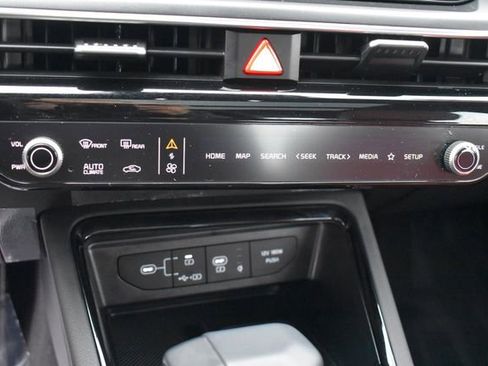 New 2025 Kia K5 GT-Line w/ GT-Line Premium Package image 30