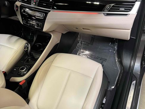 Used 2021 BMW X1 sDrive28i w/ Convenience Package FWD image 60