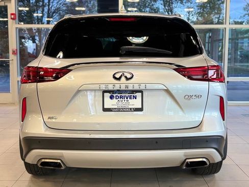 Used 2020 INFINITI QX50 Luxe image 10