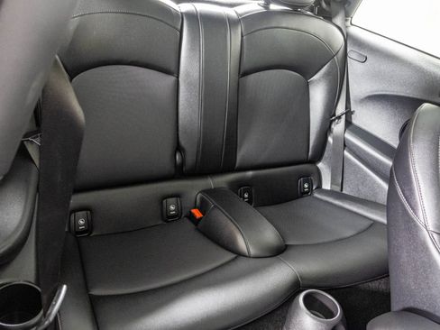 Used 2019 MINI Cooper S w/ Storage Package image 39