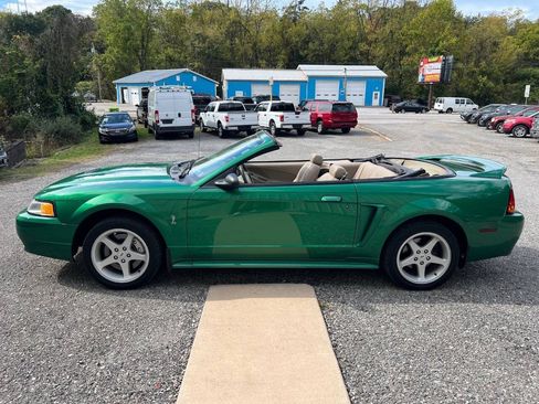 Used 1999 Ford Mustang Cobra RWD image 5