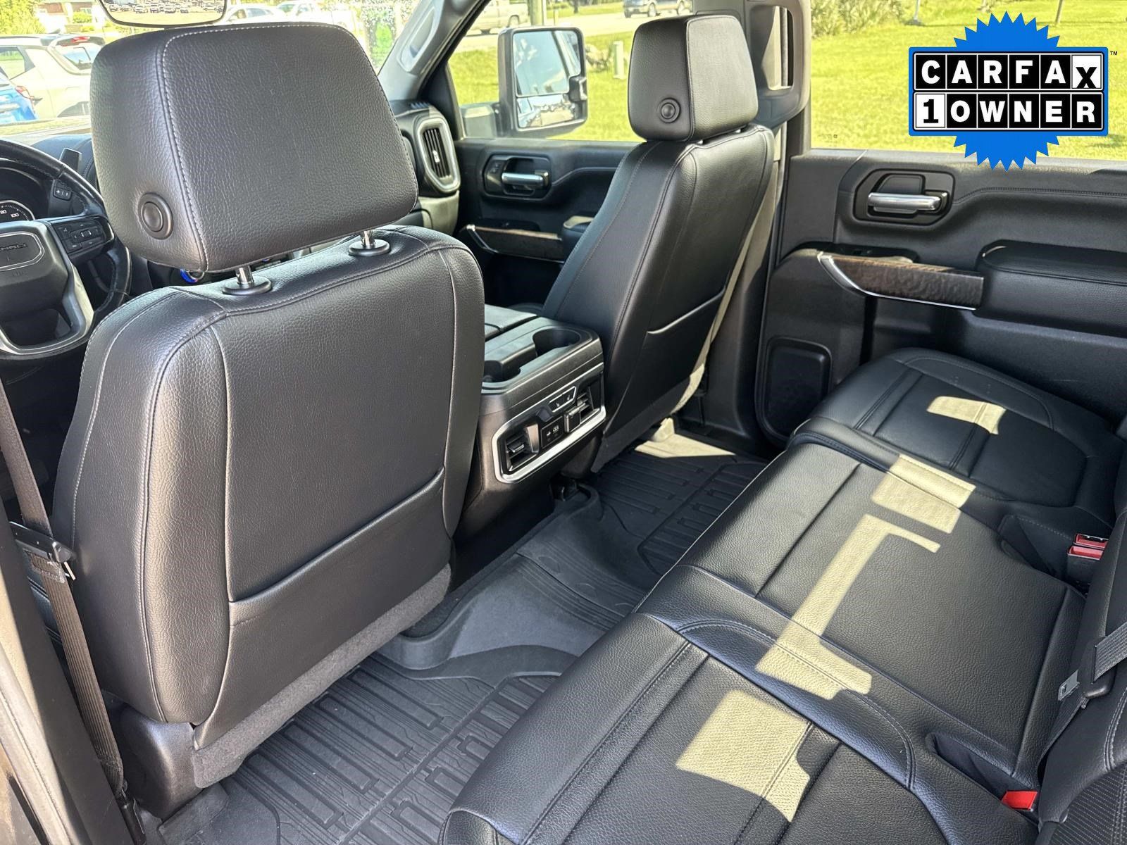 Used 2021 GMC Sierra 2500 Denali w/ Denali Ultimate Package AWD/4WD image 18