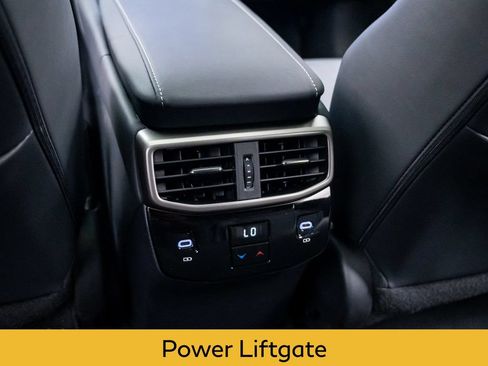 Used 2024 Lexus RX 350 Premium w/ Accessory Package (Z1) AWD/4WD image 18