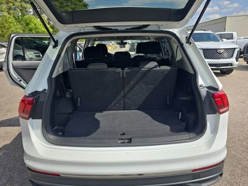 Used 2023 Volkswagen Tiguan S image 12