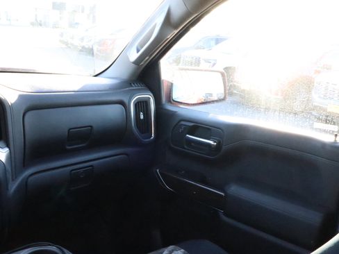 Certified 2022 Chevrolet Silverado 1500 RST image 11