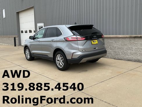 Used 2023 Ford Edge SEL w/ Convenience Package image 3