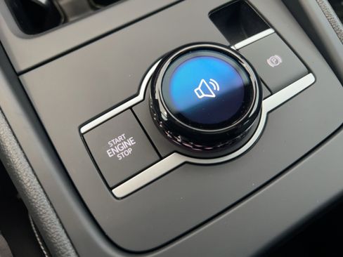 New 2026 Volkswagen Tiguan SE R-Line image 19