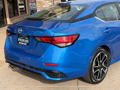 Used 2024 Nissan Sentra SR image 16