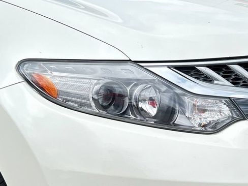 Used 2012 Nissan Murano SL AWD/4WD image 17