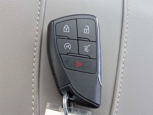Used 2024 GMC Acadia Elevation AWD/4WD image 32