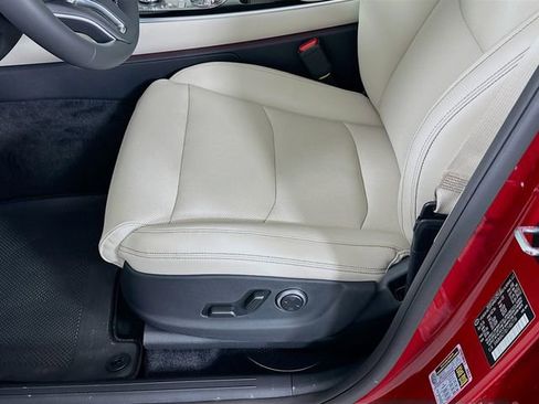 New 2026 Genesis GV70 2.5T AWD/4WD image 21