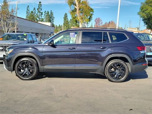 Used 2023 Volkswagen Atlas SE image 28