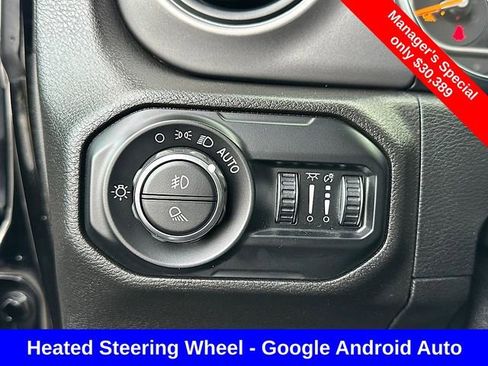 Used 2021 Jeep Gladiator Willys image 20