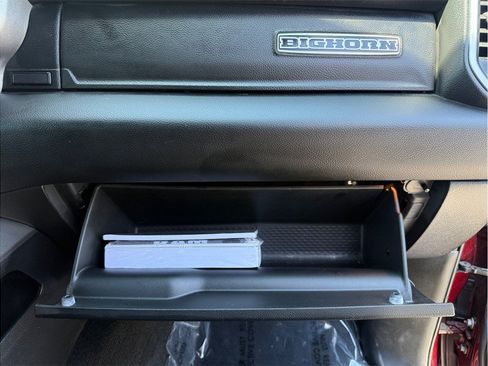 Used 2021 RAM 1500 Big Horn AWD/4WD image 43