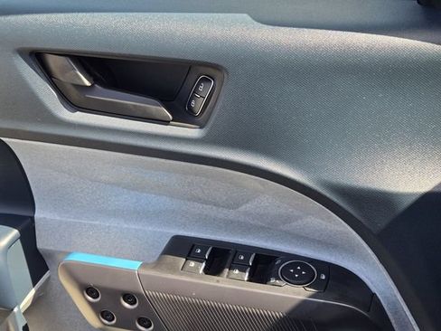 New 2026 Ford Maverick XLT FWD image 15