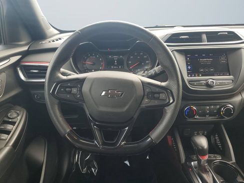 Used 2022 Chevrolet TrailBlazer RS AWD/4WD image 12