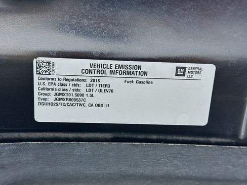 Used 2018 Chevrolet Equinox LT FWD image 20