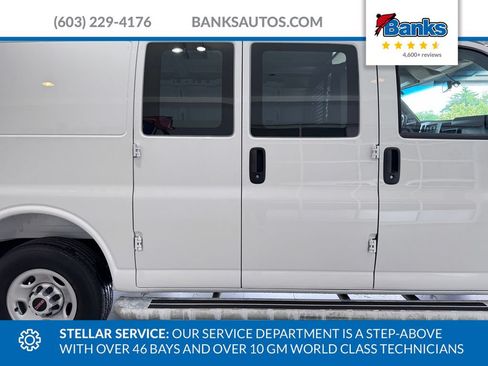 Used 2025 GMC Savana 2500 w/ Driver Convenience Package RWD image 8
