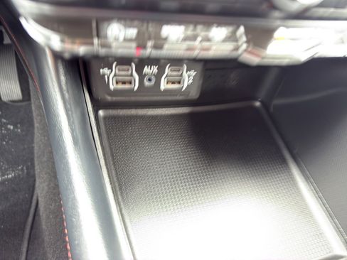 Used 2024 Dodge Durango GT image 21