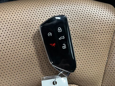 Used 2024 Volkswagen Atlas Cross Sport SEL R-Line AWD/4WD image 21