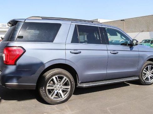 Certified 2023 Ford Expedition XLT RWD image 4
