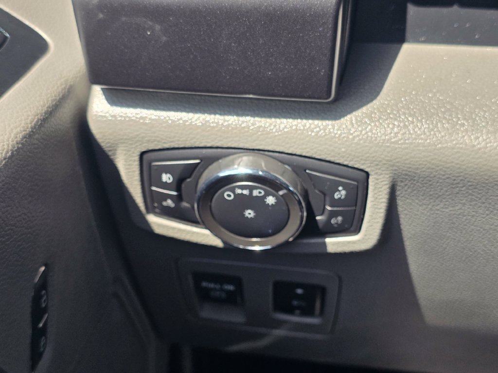 Used 2020 Ford F150 XLT AWD/4WD image 33