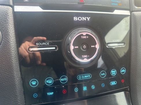 Used 2017 Ford Taurus SHO w/ Driver Assist Package AWD/4WD image 24