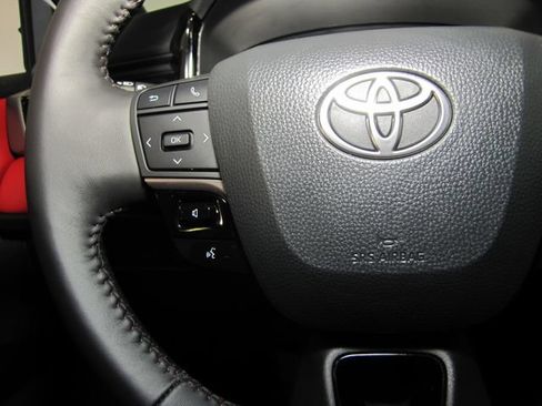 Used 2026 Toyota Camry XSE FWD image 5