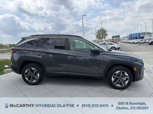 Used 2025 Hyundai Tucson SEL AWD/4WD image 16