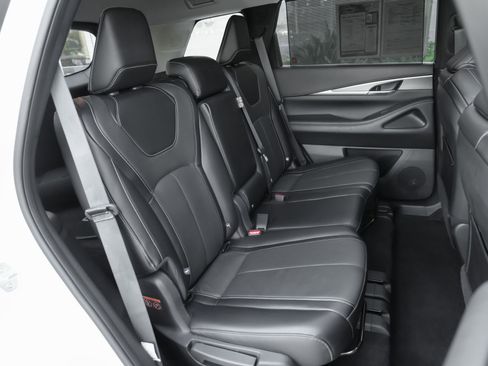 Used 2023 INFINITI QX60 Luxe w/ Cargo Package AWD/4WD image 36
