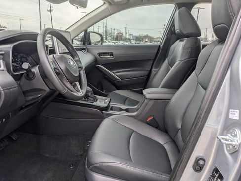 Certified 2026 Toyota Corolla Cross XLE w/ Convenience Package image 27