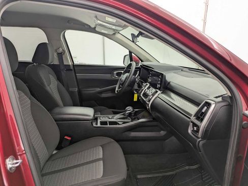 Used 2022 Kia Sorento LX AWD/4WD image 22