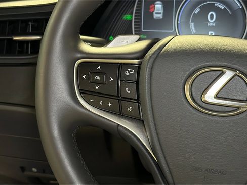 Certified 2024 Lexus ES 300h w/ Premium Package image 20