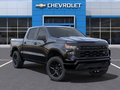 New 2025 Chevrolet Silverado 1500 Custom image 7