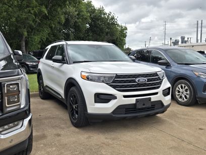 Used 2023 Ford Explorer XLT