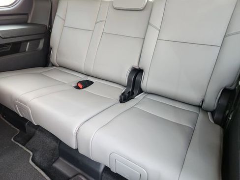 Used 2023 Toyota Sequoia Limited image 33