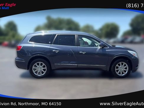 Used 2013 Buick Enclave Leather FWD image 6