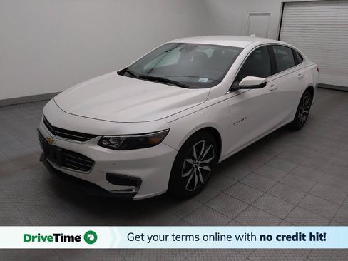 Used 2018 Chevrolet Malibu LT w/ Driver Confidence Package FWD image 1