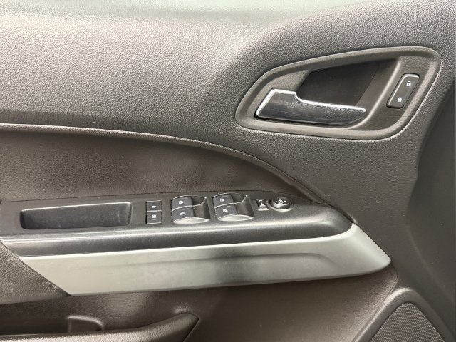 Used 2022 Chevrolet Colorado LT RWD image 14