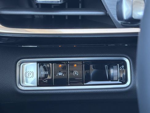 New 2026 Buick Envision Avenir AWD/4WD image 12