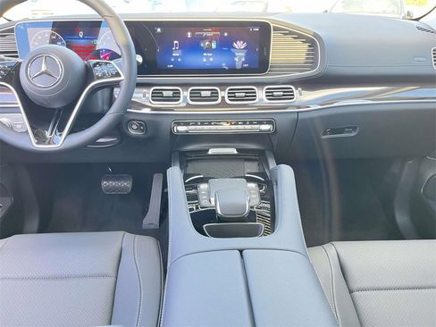 New 2026 Mercedes-Benz GLE 450 4MATIC image 26