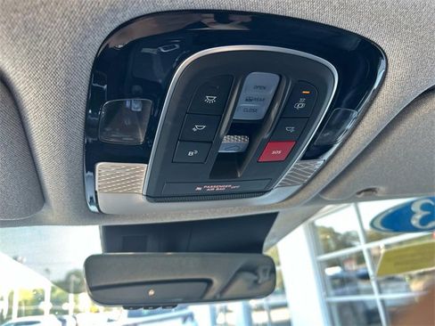 Certified 2023 Hyundai Palisade Limited w/ Cargo Package image 36